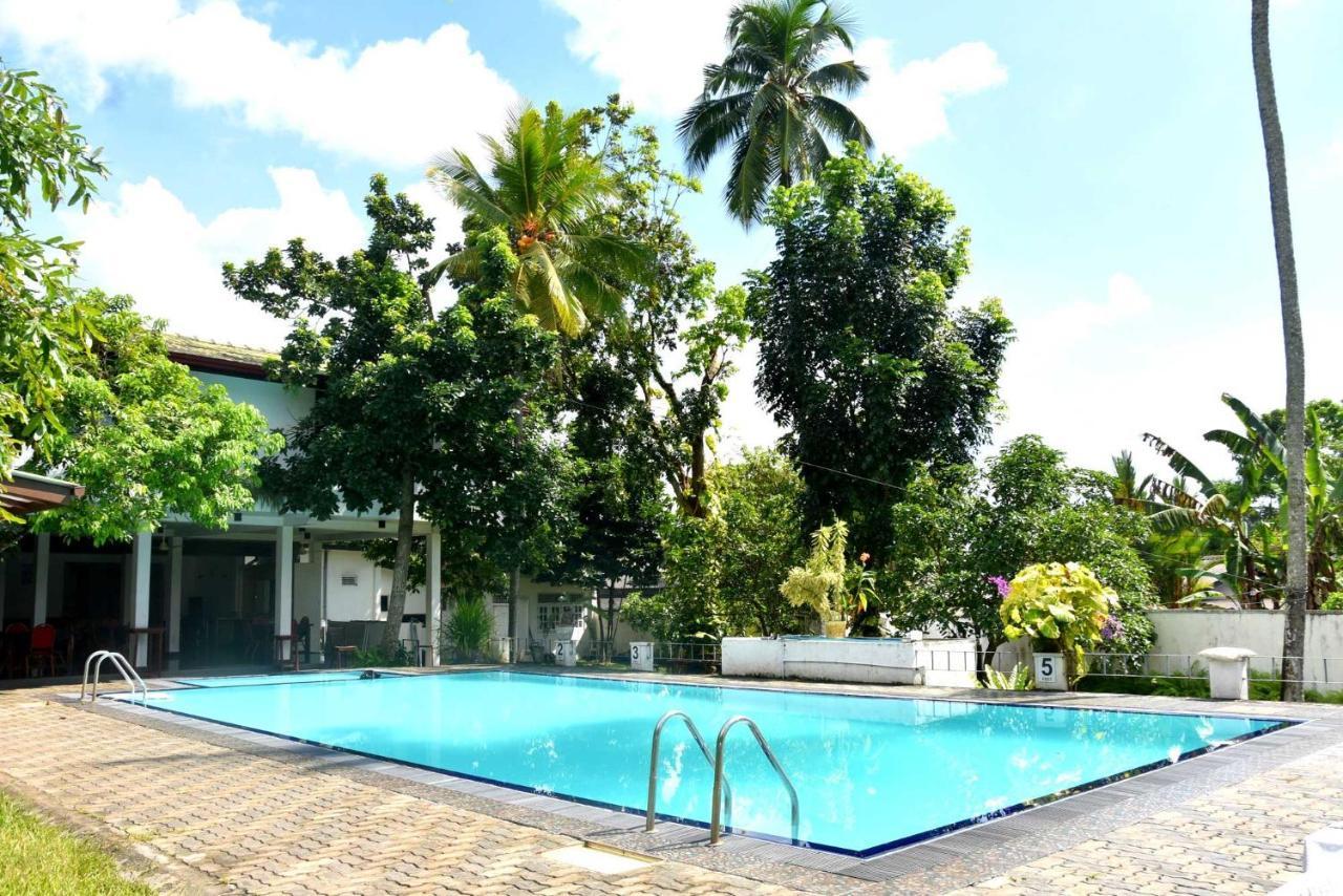 Romi Hotel